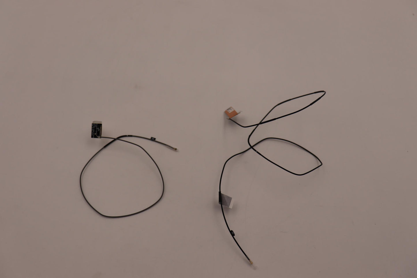 Lenovo El580 Wlbt Wlan Antenna Kit - 01LW232