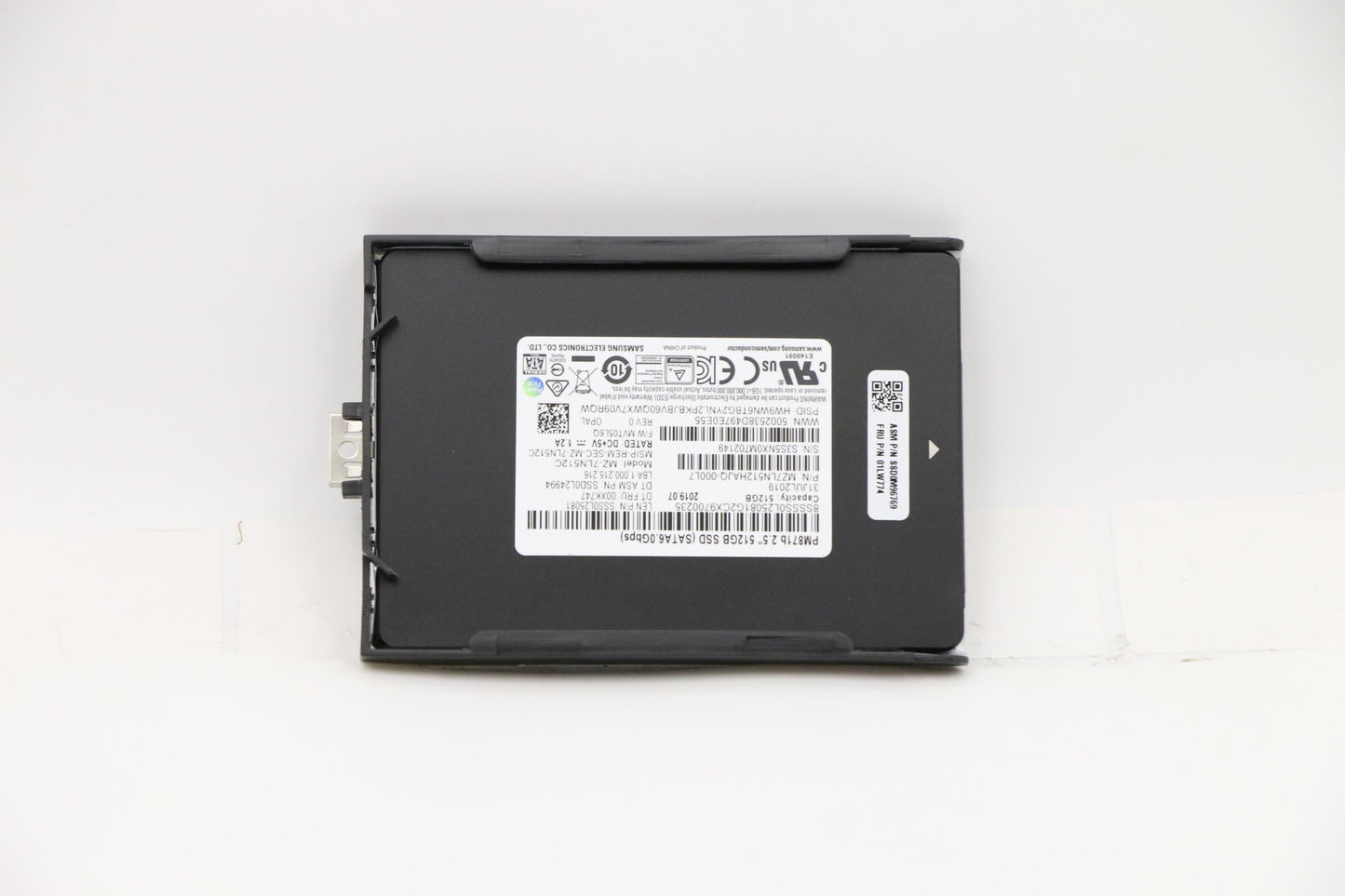 Lenovo Solid State Drives - 01LW774