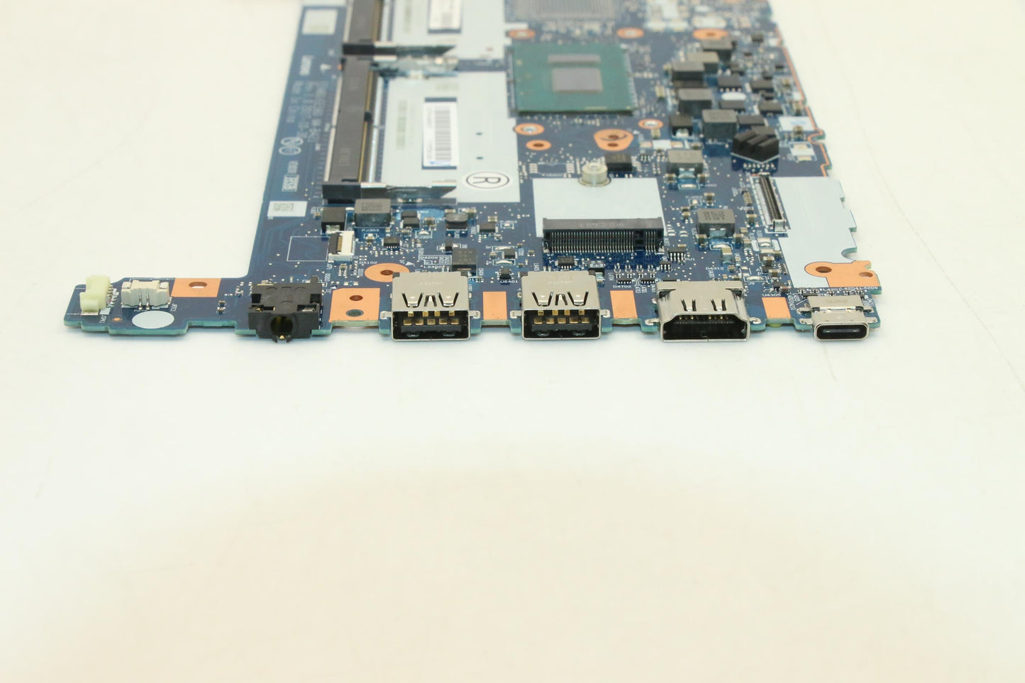 Lenovo Fru I7-8550U,Gra620,Nok,Y-Tpm - 01LW939