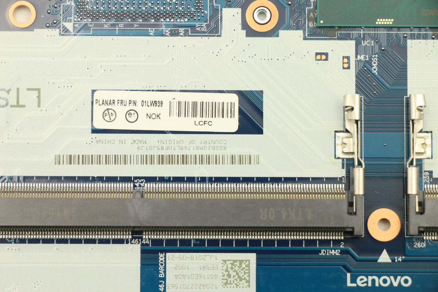 Lenovo Fru I7-8550U,Gra620,Nok,Y-Tpm - 01LW939