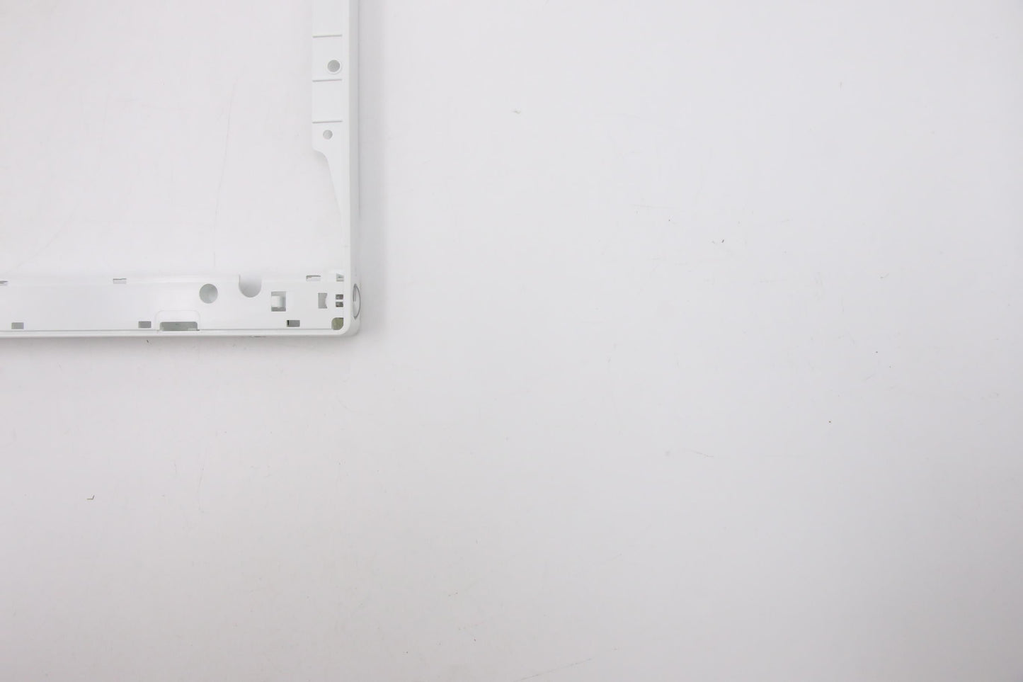 Lenovo Fru Mech_Asm Mid Cover Wh - 01MN087