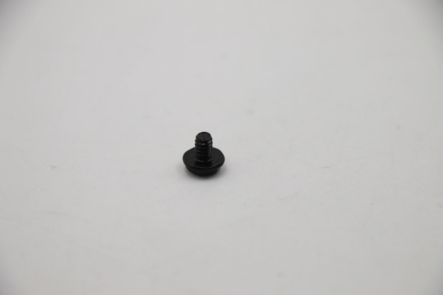 Lenovo Ma Hex #6-32 5Mm Black - 01MN133
