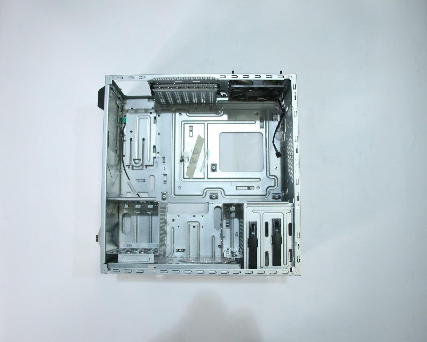 Lenovo 34L,Chassismetal Assembly,Y720 - 01MN282