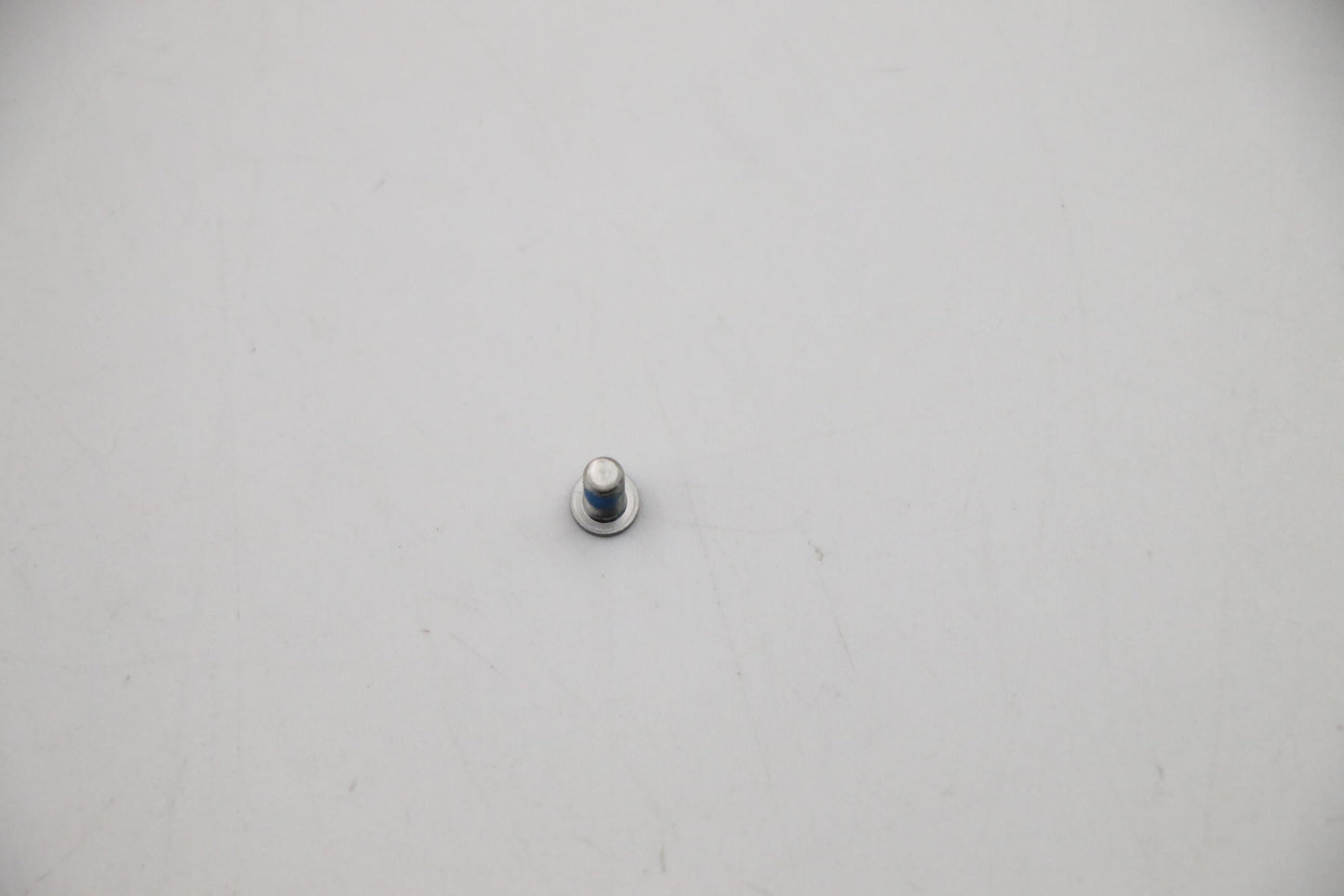 Lenovo Bottom Screw Slv Dark - 01MN362