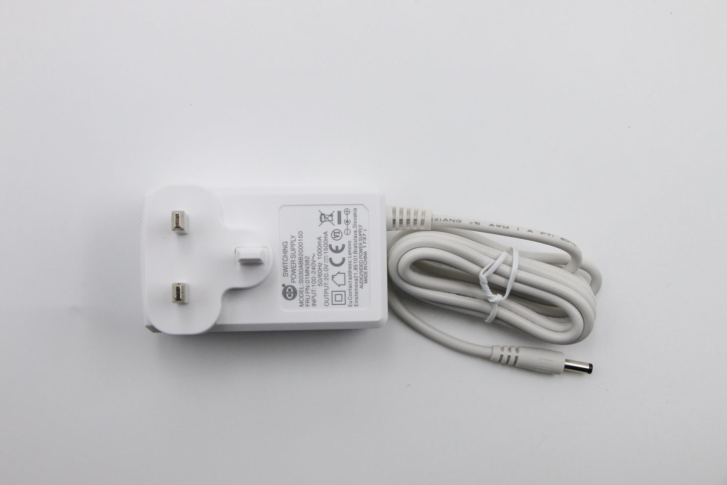 Lenovo Spk Adapter20V/30W White Uk - 01MN382
