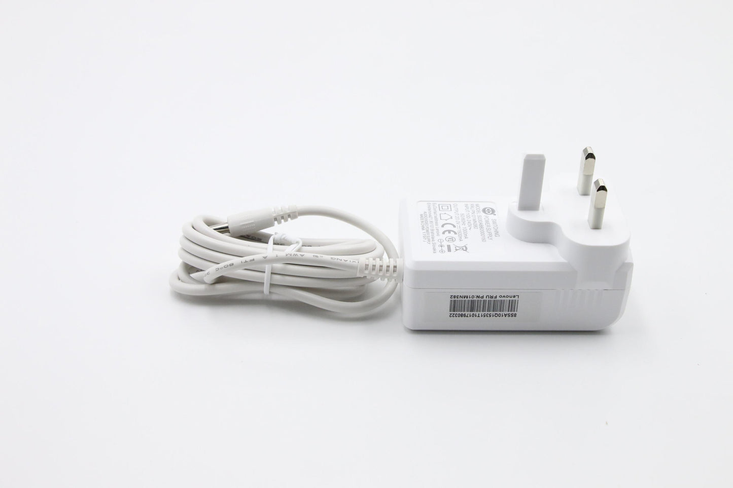 Lenovo Spk Adapter20V/30W White Uk - 01MN382