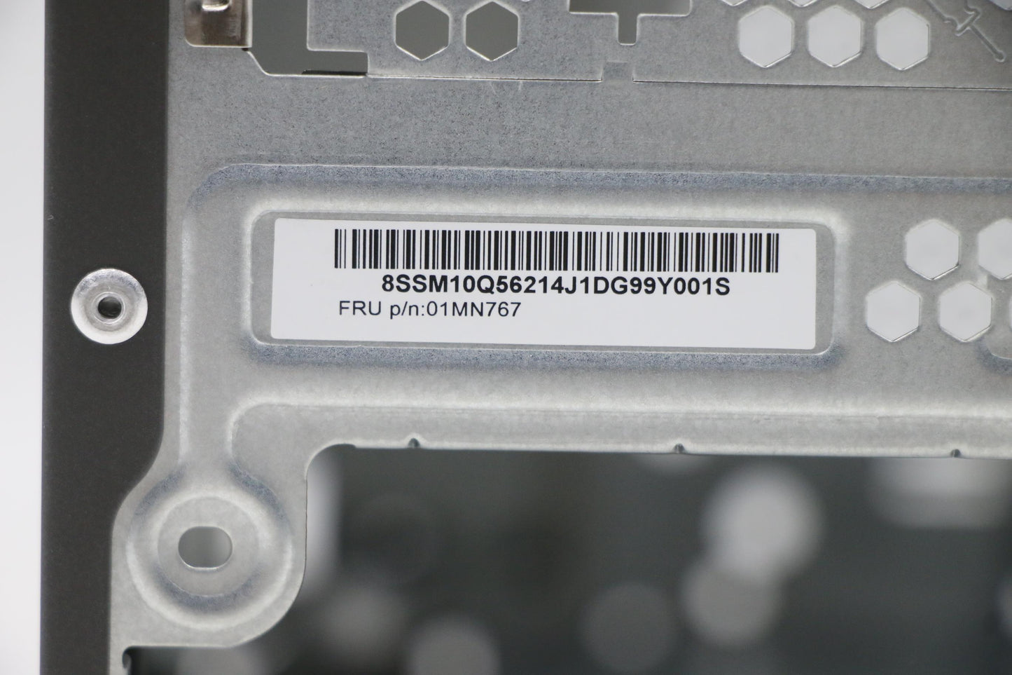 Lenovo 333Ita1 Base Chassis Jt - 01MN767