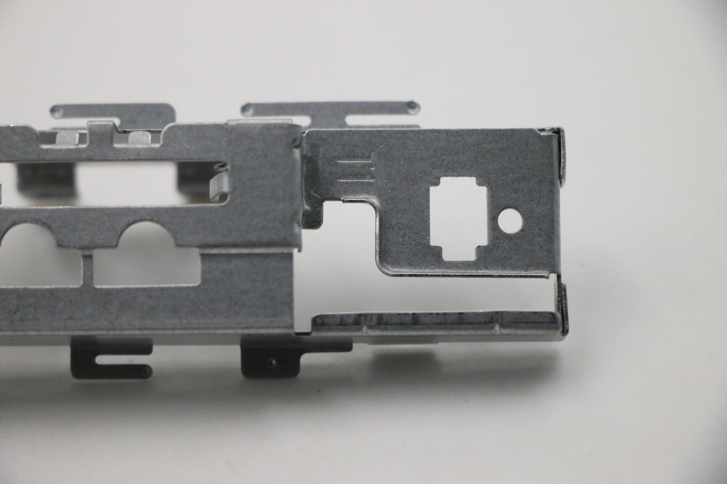 Lenovo 333It Fio Bkt Assy Jt - 01MN769