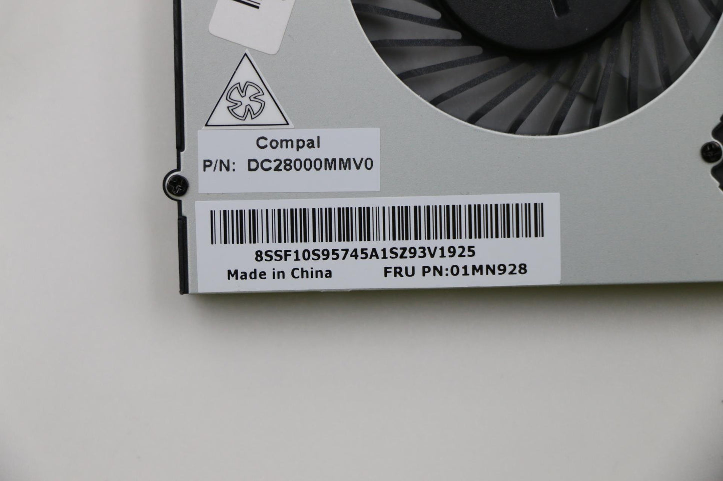 Lenovo Fan - 01MN928
