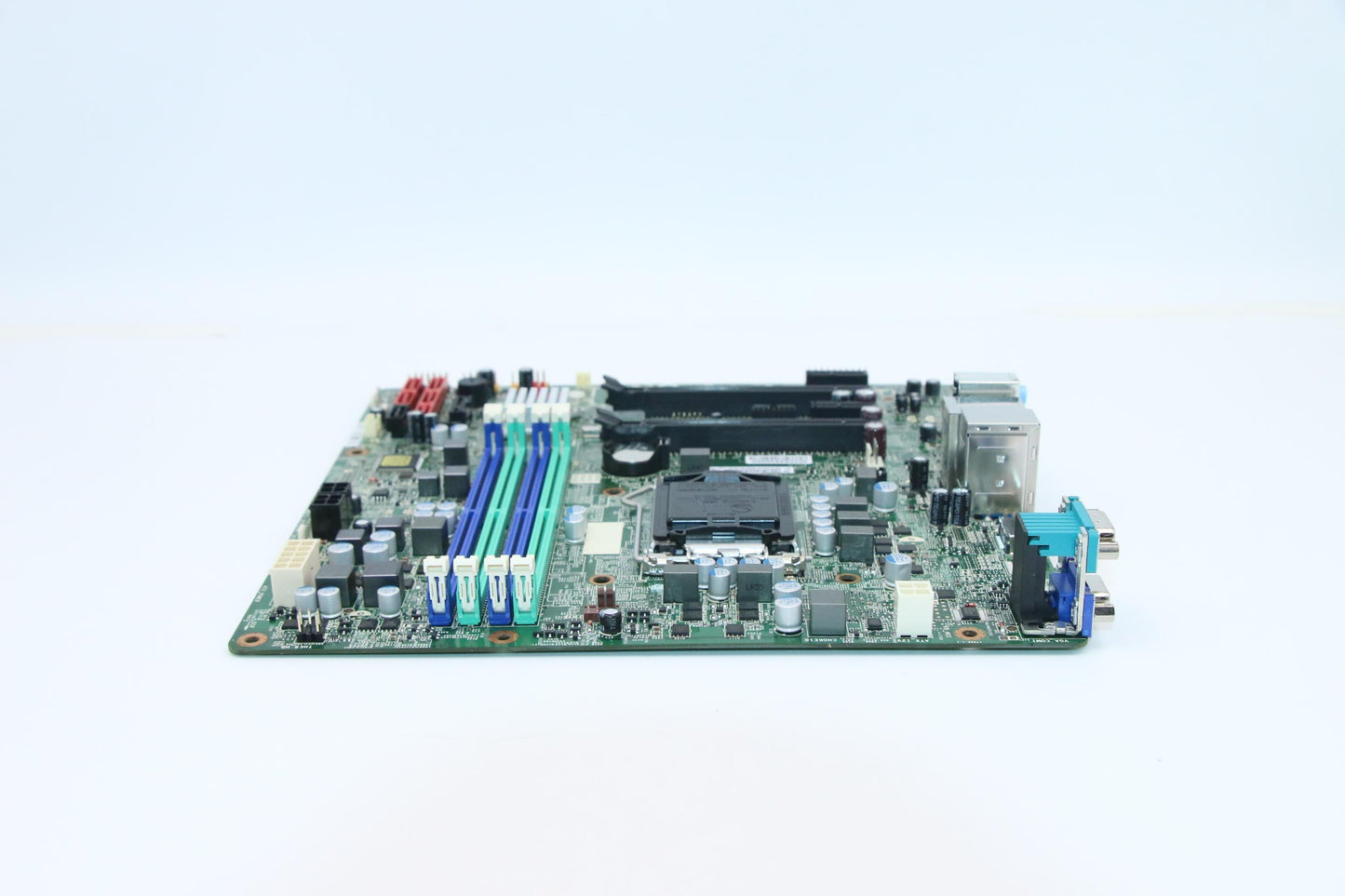 Lenovo Wolverinemlk C236 Lc (Mp) - 01MP314