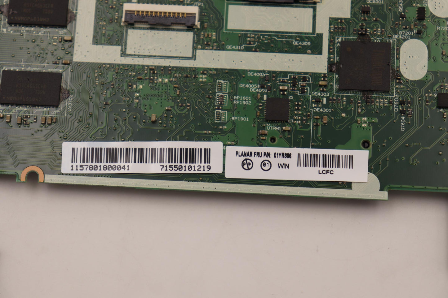 Lenovo Mb Dis I56300Hq Win Namt Ytpm - 01YR866