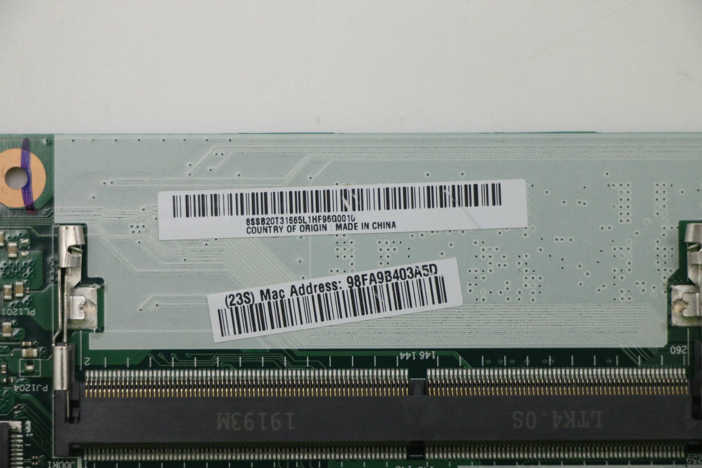 Lenovo Noki5-8265U16Gbd-Tpmuma Np - 01YT361