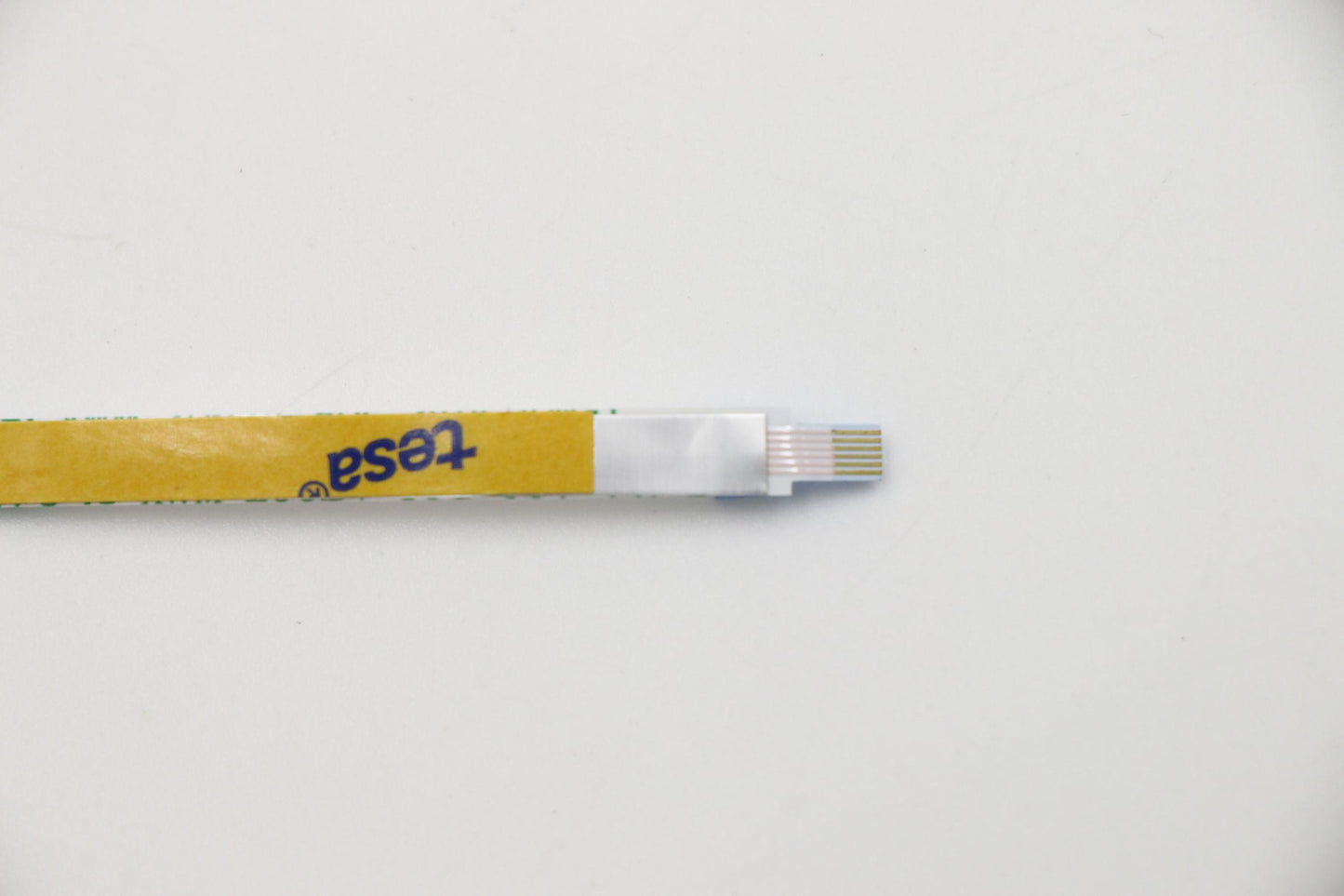 Lenovo Ft590 Ffc Cable,Scr,Ffc,Mge - 01YT384