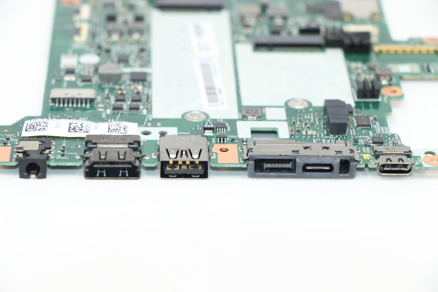 Lenovo Nok7-8665 8G Vp F-Tpm Uma - 01YT404