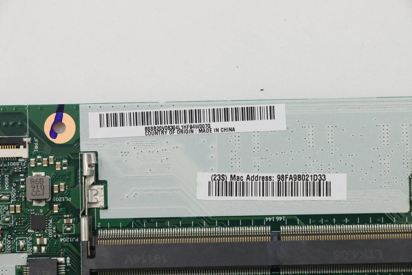 Lenovo Nok7-8665 8G Vp F-Tpm Uma - 01YT404