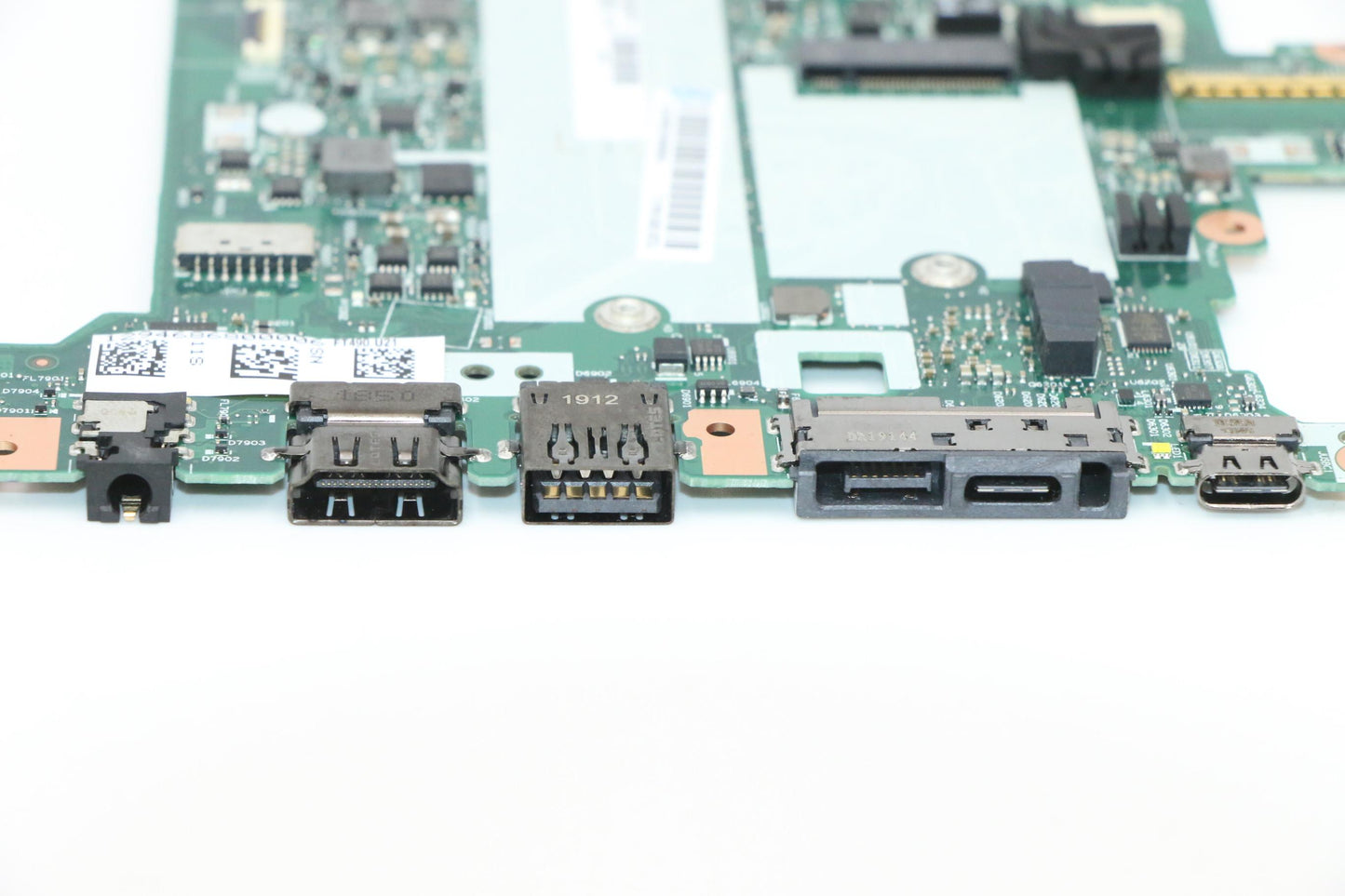Lenovo Nok5-8365 8G Vp Tpm2 Uwa - 01YT413