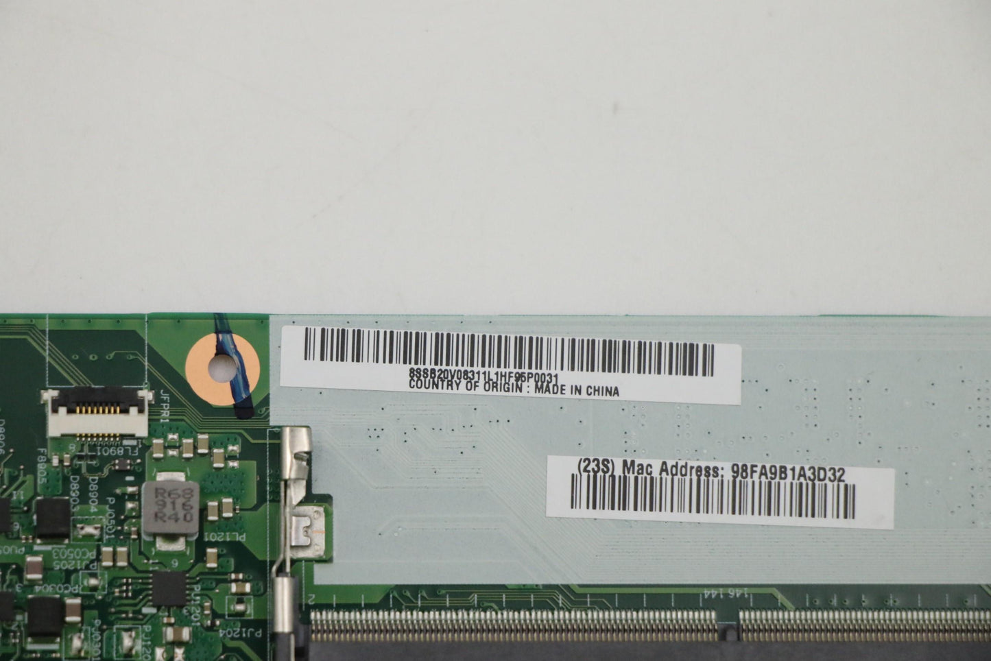 Lenovo Nok I7-8665U P16G Amt Ntpm2 Sw - 01YT446