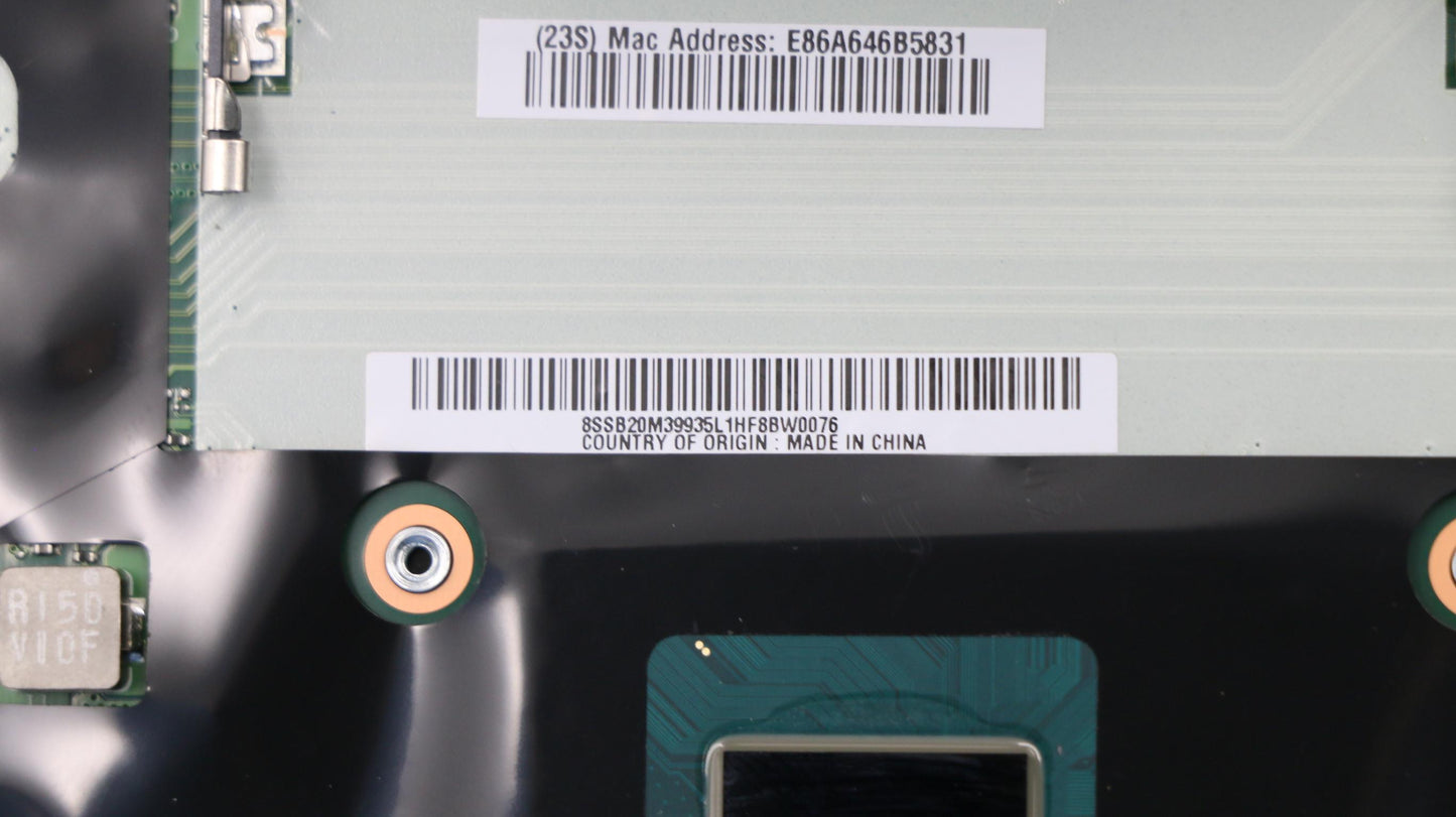 Lenovo Win,I7-8850H,P3,6G,Amt,N-Tpm - 01YU280