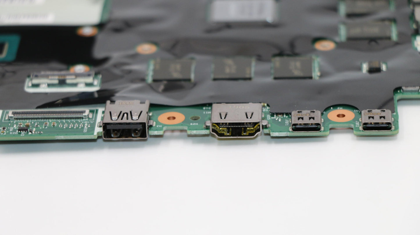 Lenovo Win,E-2176M,P4,8G,Amt,Y-Tpm2 - 01YU281