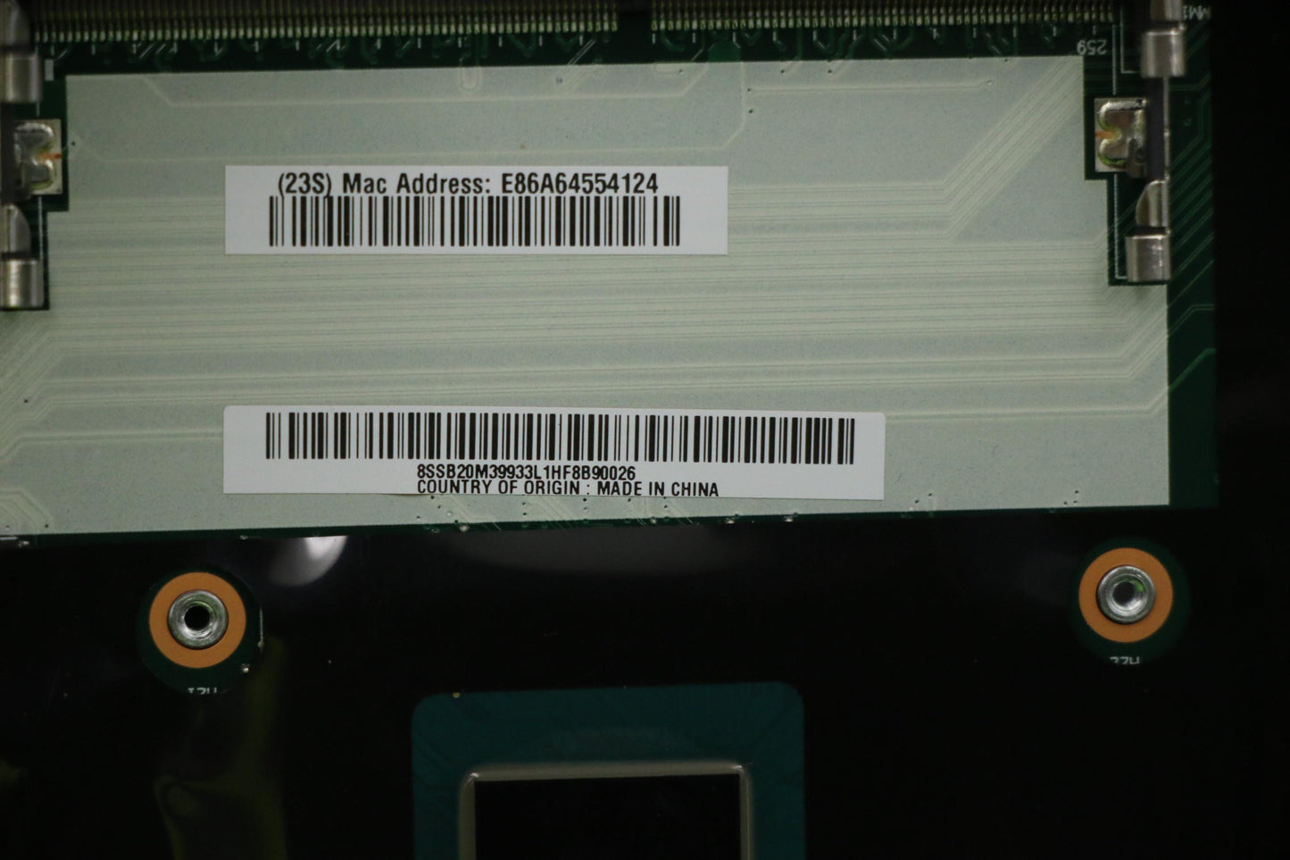 Lenovo Nok,I7-8850H,P6,4G,Amt,N-Tpm - 01YU290