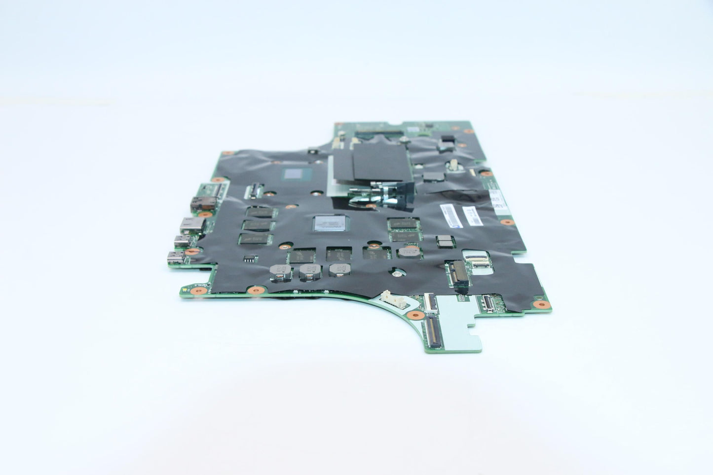 Lenovo Nok,E-2186M,P5,16G,Amt,Y-Tpm2 - 01YU297
