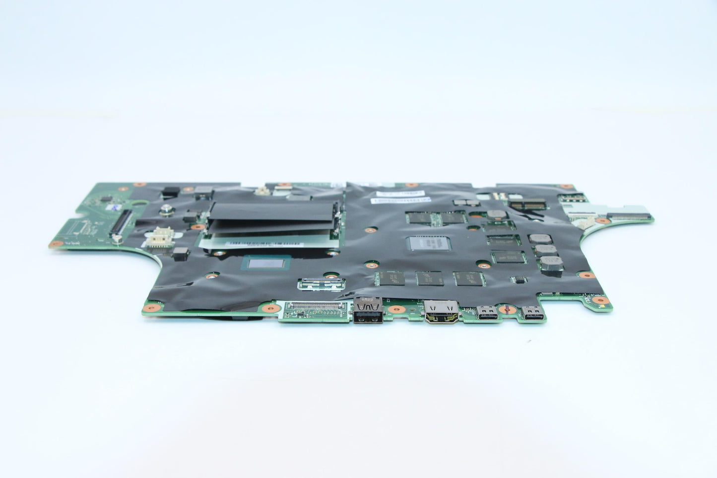 Lenovo Nok,E-2186M,P5,16G,Amt,Y-Tpm2 - 01YU297