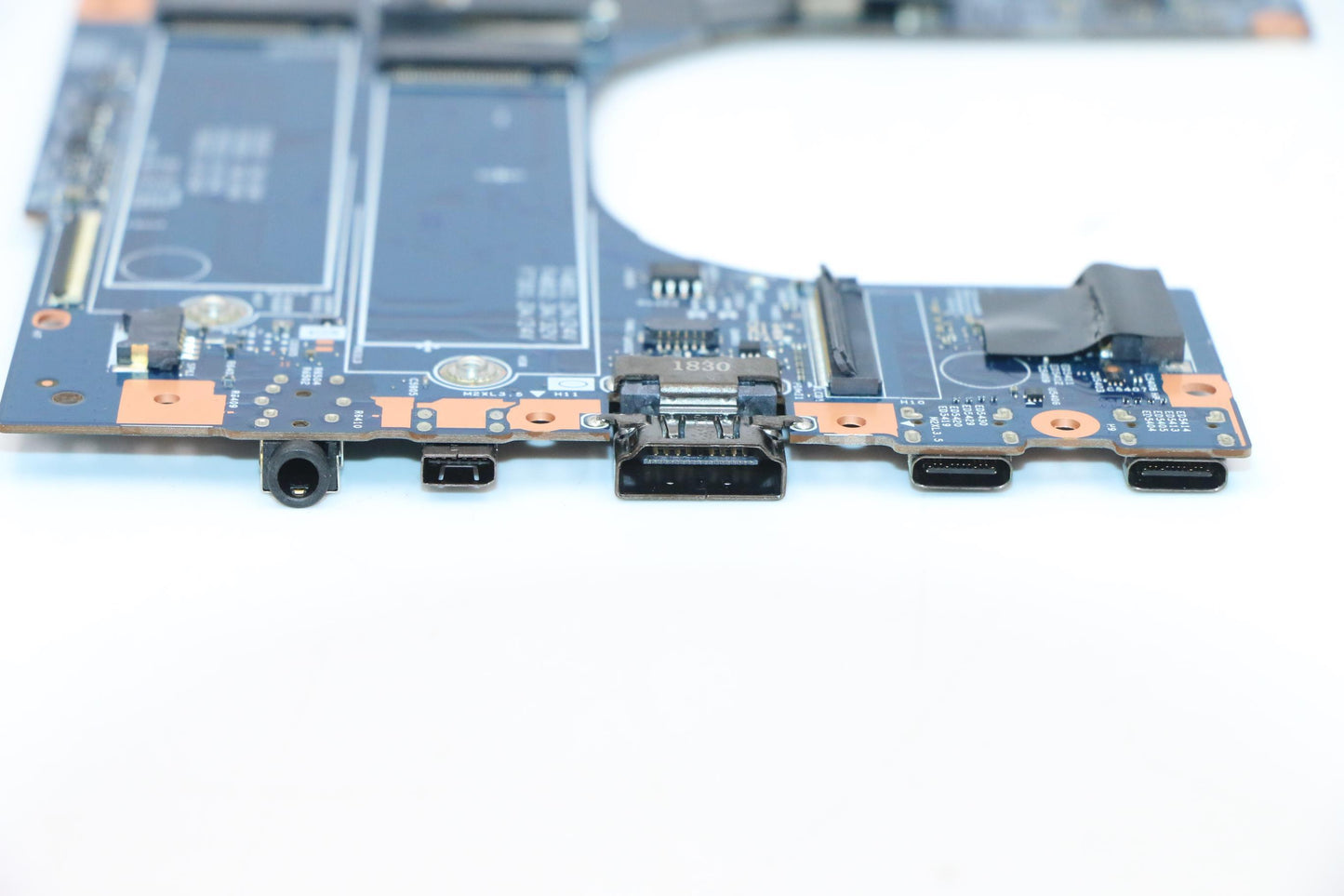 Lenovo Nok,I7-8850H,N18P-Q3,Amt,Vp Lp - 01YU942
