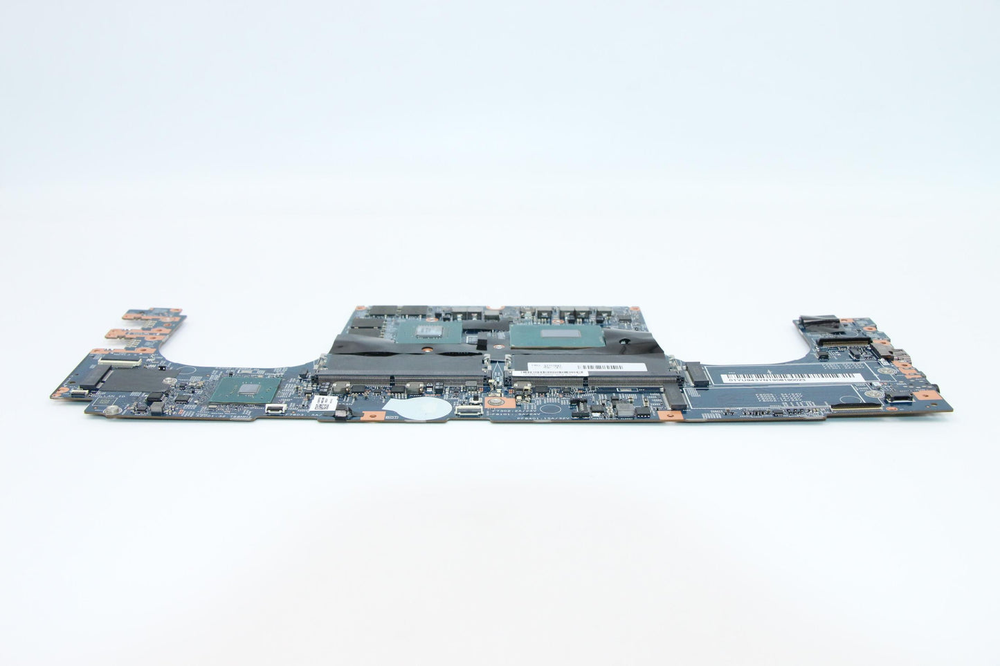 Lenovo Nok,Xeone2176M,N18P-Q3,Amt,Tpm - 01YU943