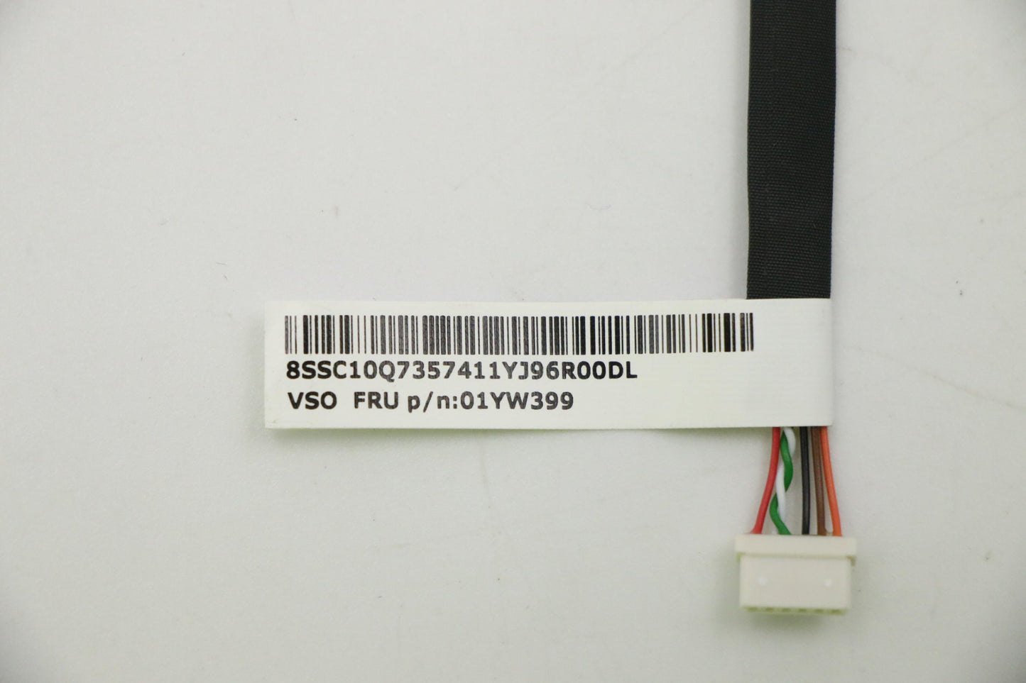 Lenovo 23.8 Ww Lg Ait Cable - 01YW399