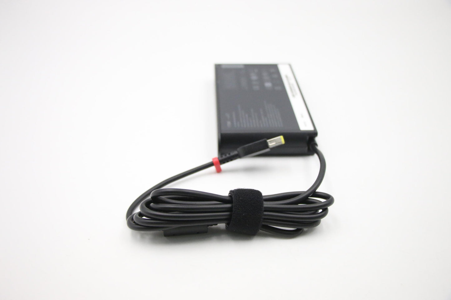 Lenovo (02DL137) AC Adapter, Rectangle, 170W, 2P, Black