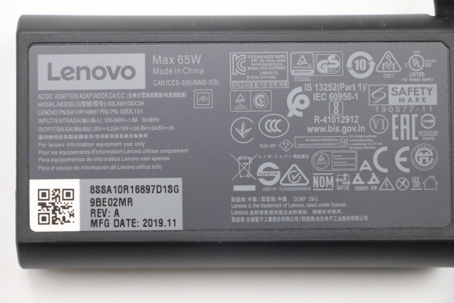 Lenovo (02DL151) AC Adapter, Type-C, 65W, 3P, Black