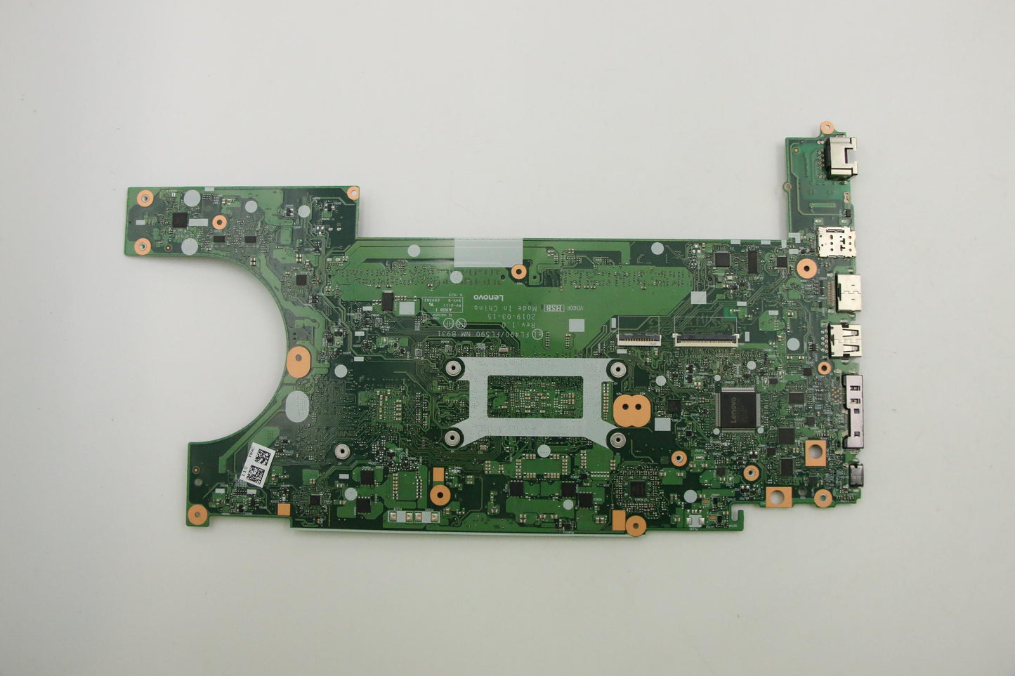 Lenovo Mb I7-8565U,Dis,2G,Nok,Na,Yt,D - 02DM153