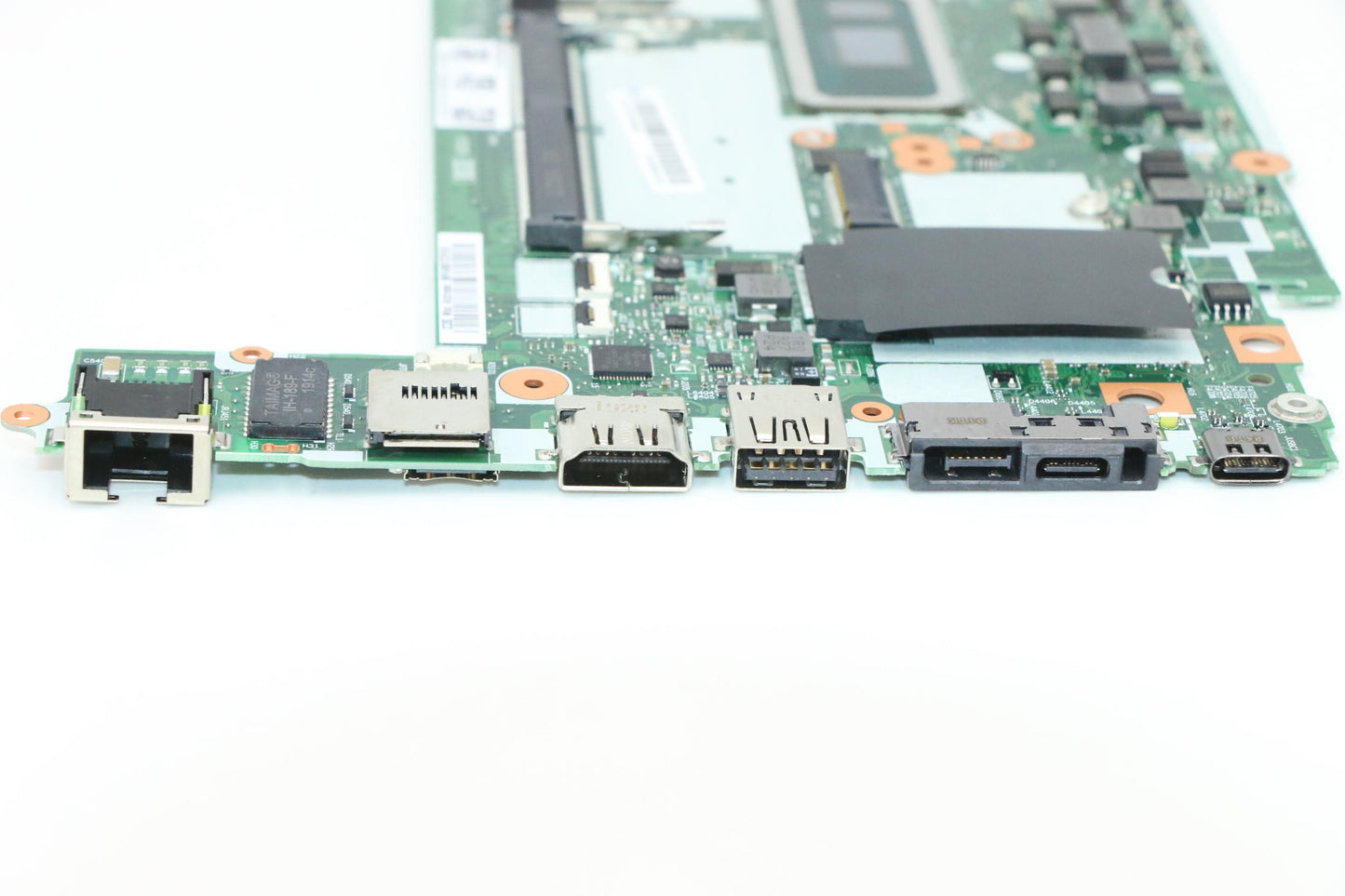 Lenovo Mb I7-8565U,Dis,2G,Nok,Na,Yt,D - 02DM153