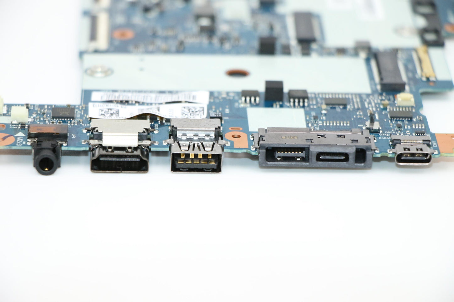 Lenovo Mb R7 3700U 8G Ig Win Yd Yt Dt - 02DM190