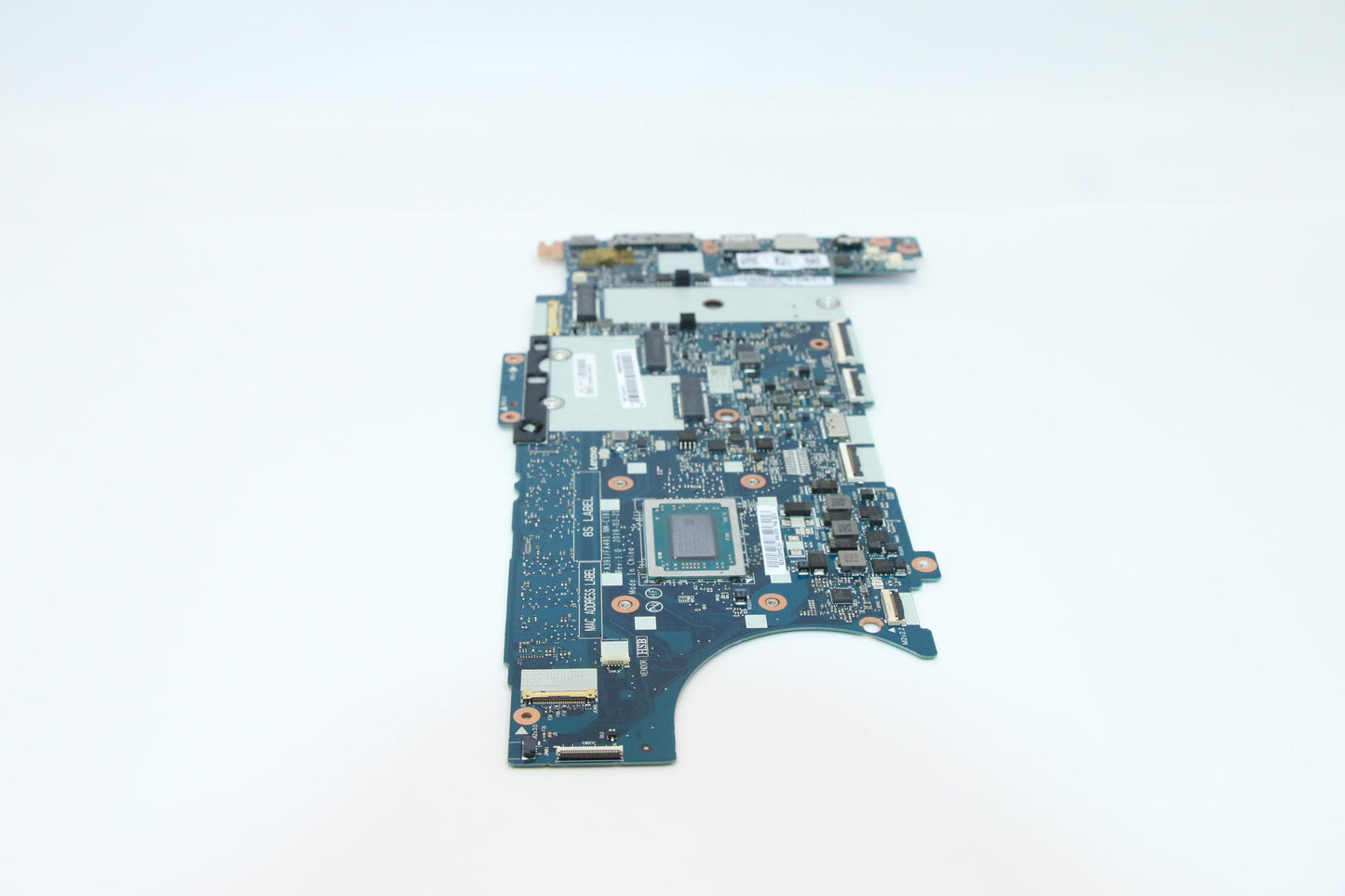 Lenovo Mb R7 3700U 8G Ig Win Yd Yt Ft - 02DM195