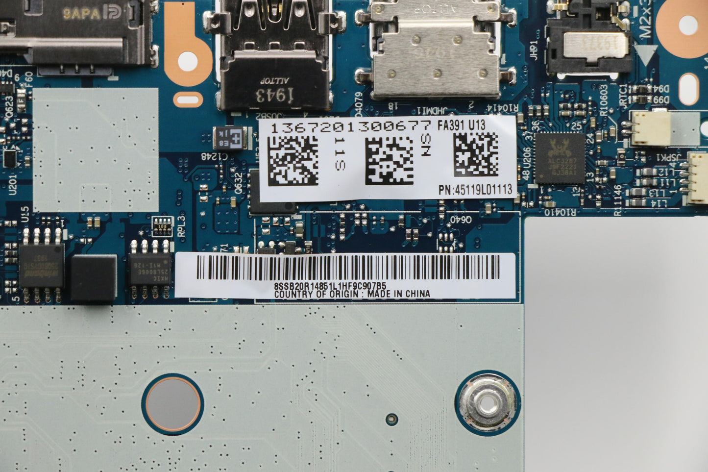 Lenovo Mb R7 3700U 8G Ig Win Yd Yt Ft - 02DM195