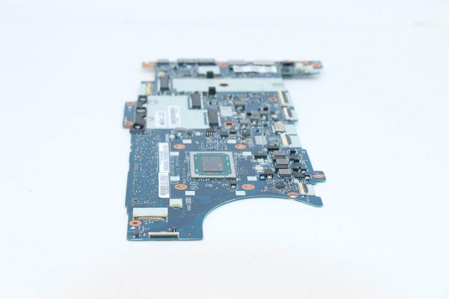 Lenovo Mb R7 3700U 16G Ig Win Yd Yt F - 02DM197