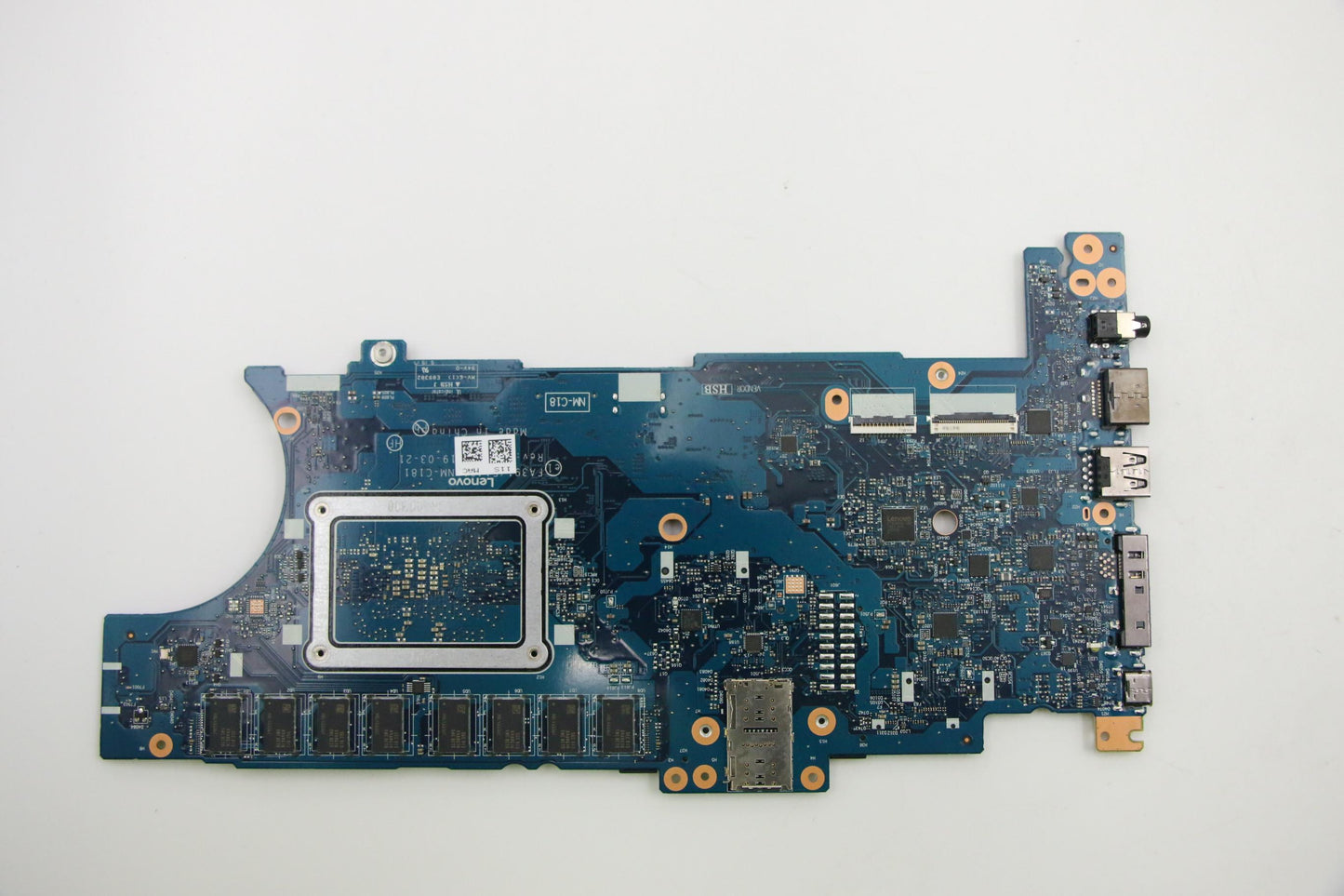 Lenovo Mb R7 3700U 8G Ig Win Yd Nt - 02DM200