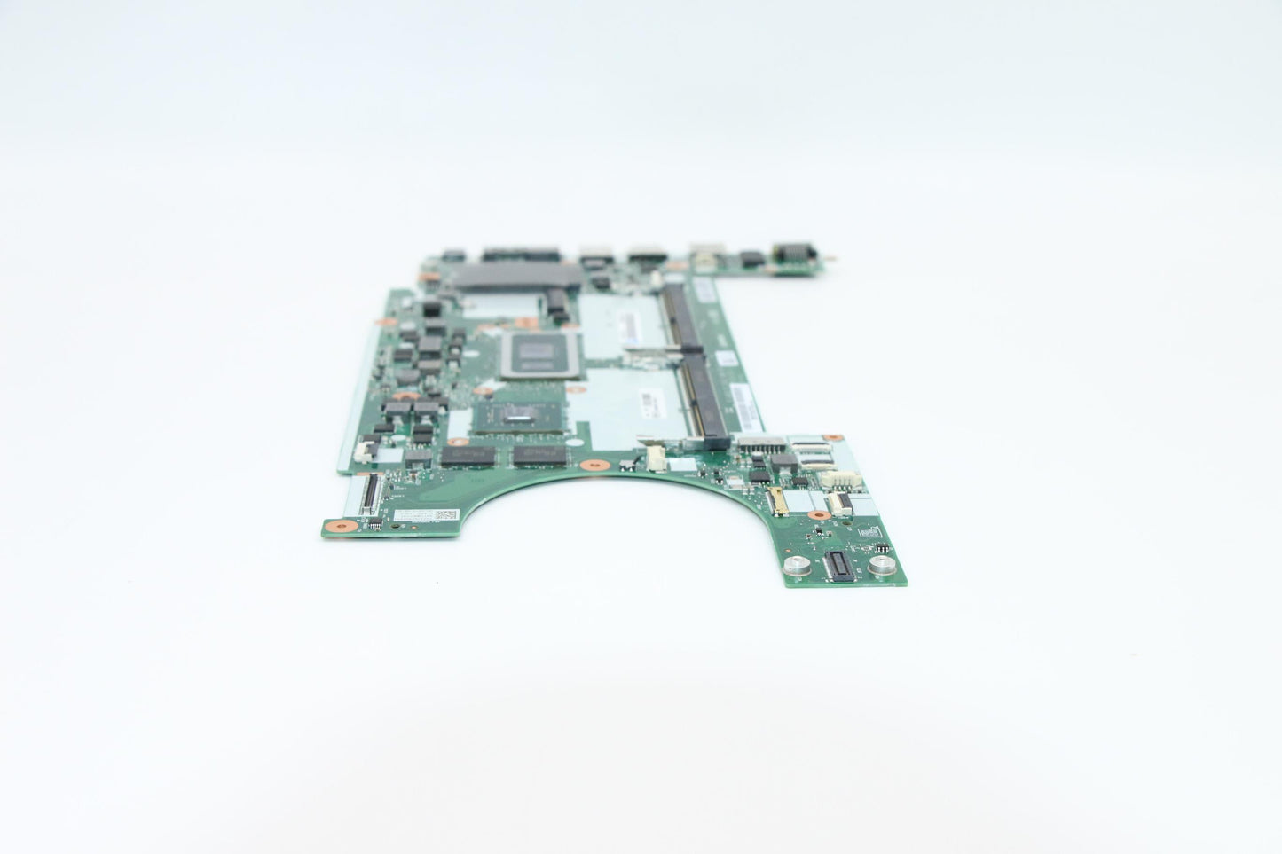 Lenovo Mb I7-8565U,Dis,2Gwin,Nt,Ytp,D - 02DM272