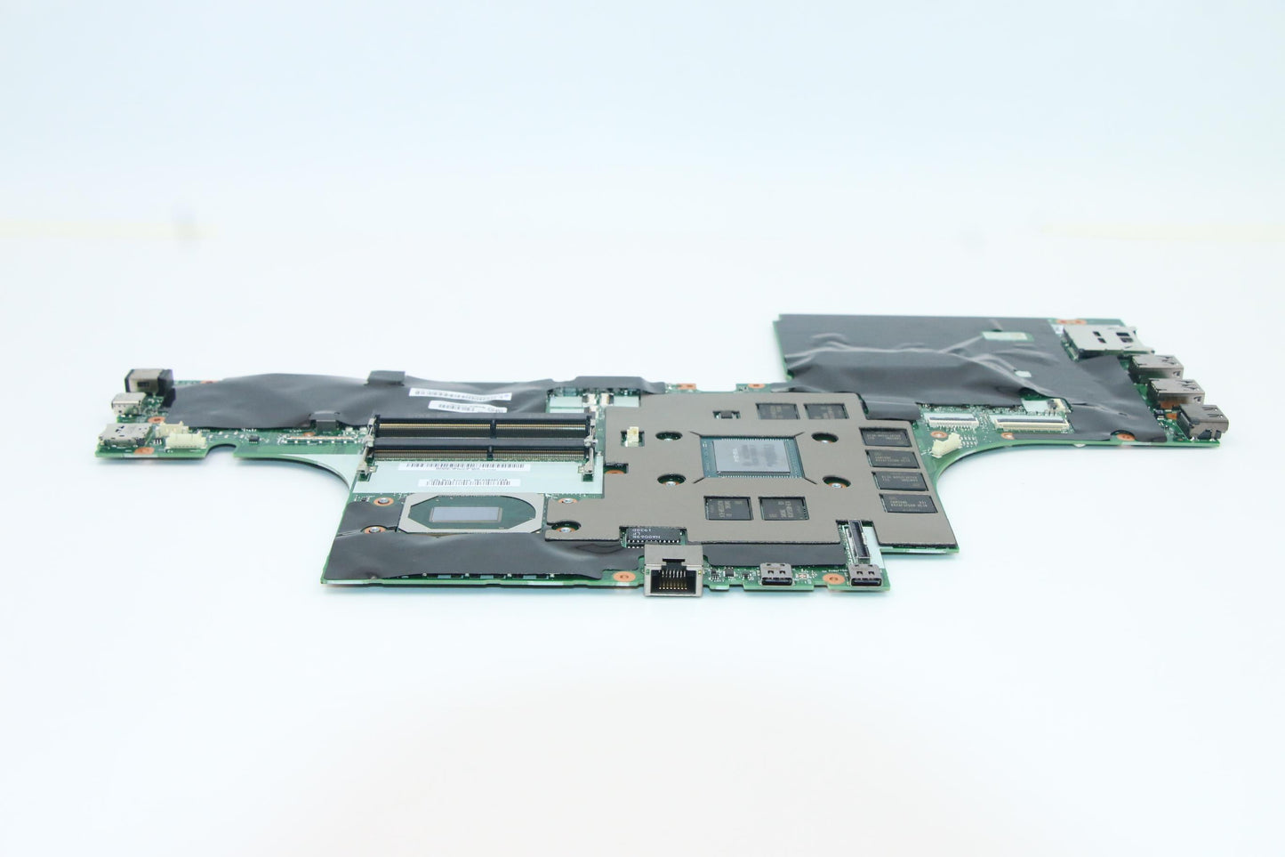 Lenovo Mb I7-9850H Vp 16Gb Nok Ya Yt - 02DM480
