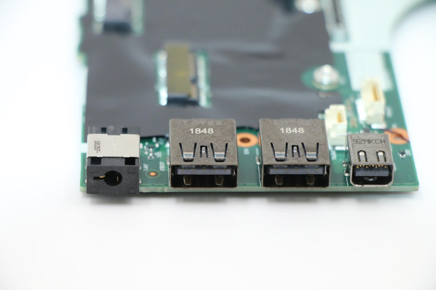 Lenovo Ep520 Mb Nok,I9-8950,P3,6G,Y-T - 02HK834