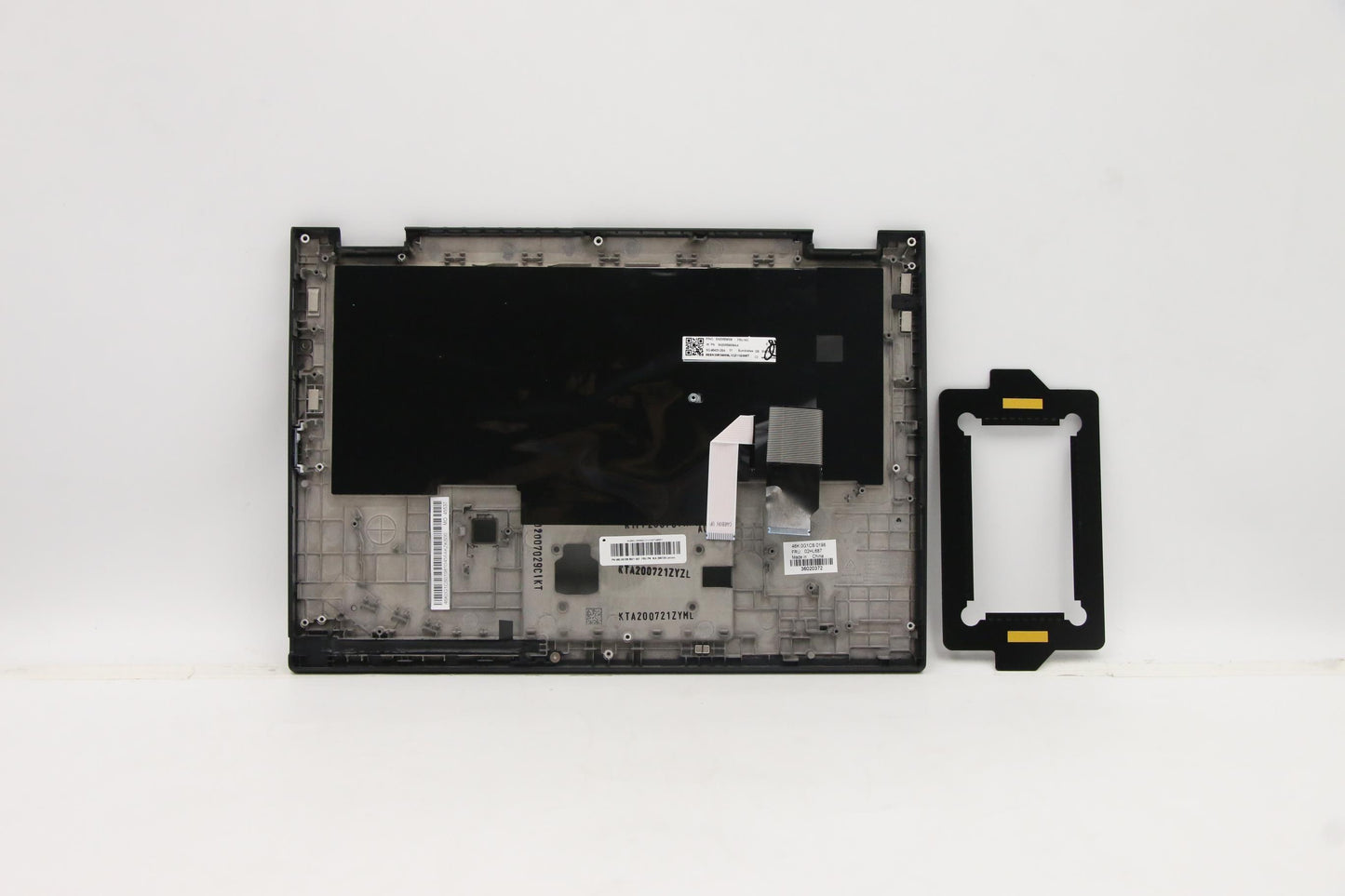 Lenovo Assembly C Cover Wl Uke Bk Ltn - 02HL687