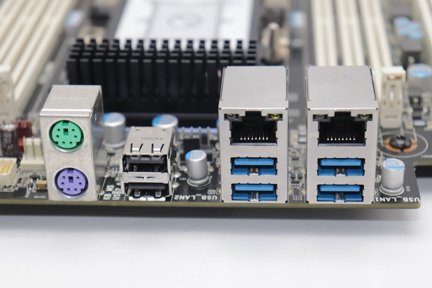 Lenovo Mb Intel Lga-3647 Win Dpk Dtpm - 02RJ016