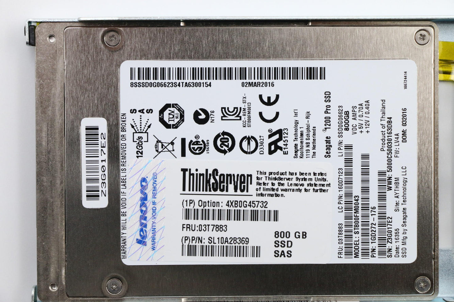 Lenovo Sd Solid State Drives - 03T7883