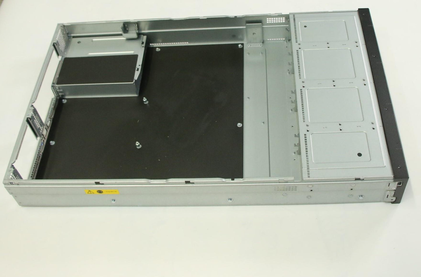 Lenovo Ch Chassis And Frames - 03T8076