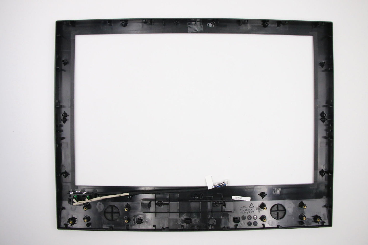 Lenovo Bezel ,Front Bezel,No Webcam - 03T9570