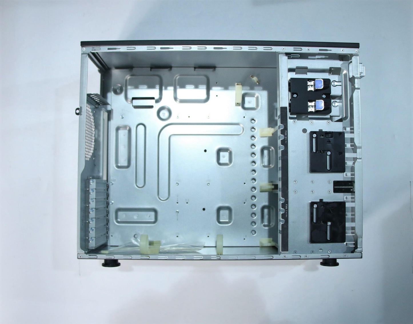 Lenovo Ch Chassis And Frames - 03X3714