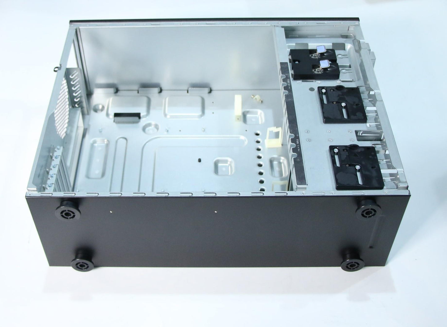 Lenovo Ch Chassis And Frames - 03X3714