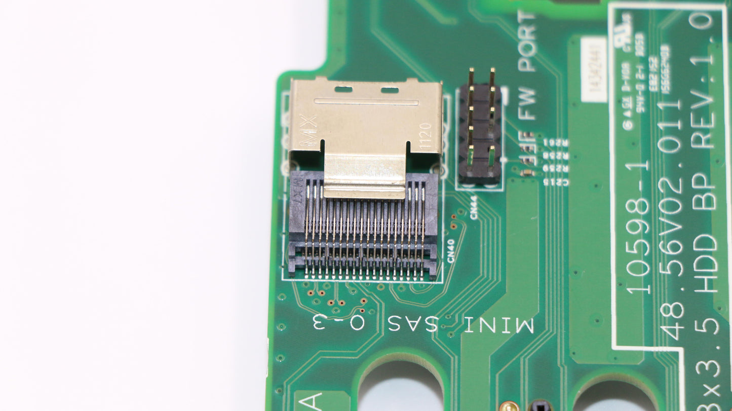 Lenovo Subcard 2U8Ports3.5 Hotswap Bp - 03X3828