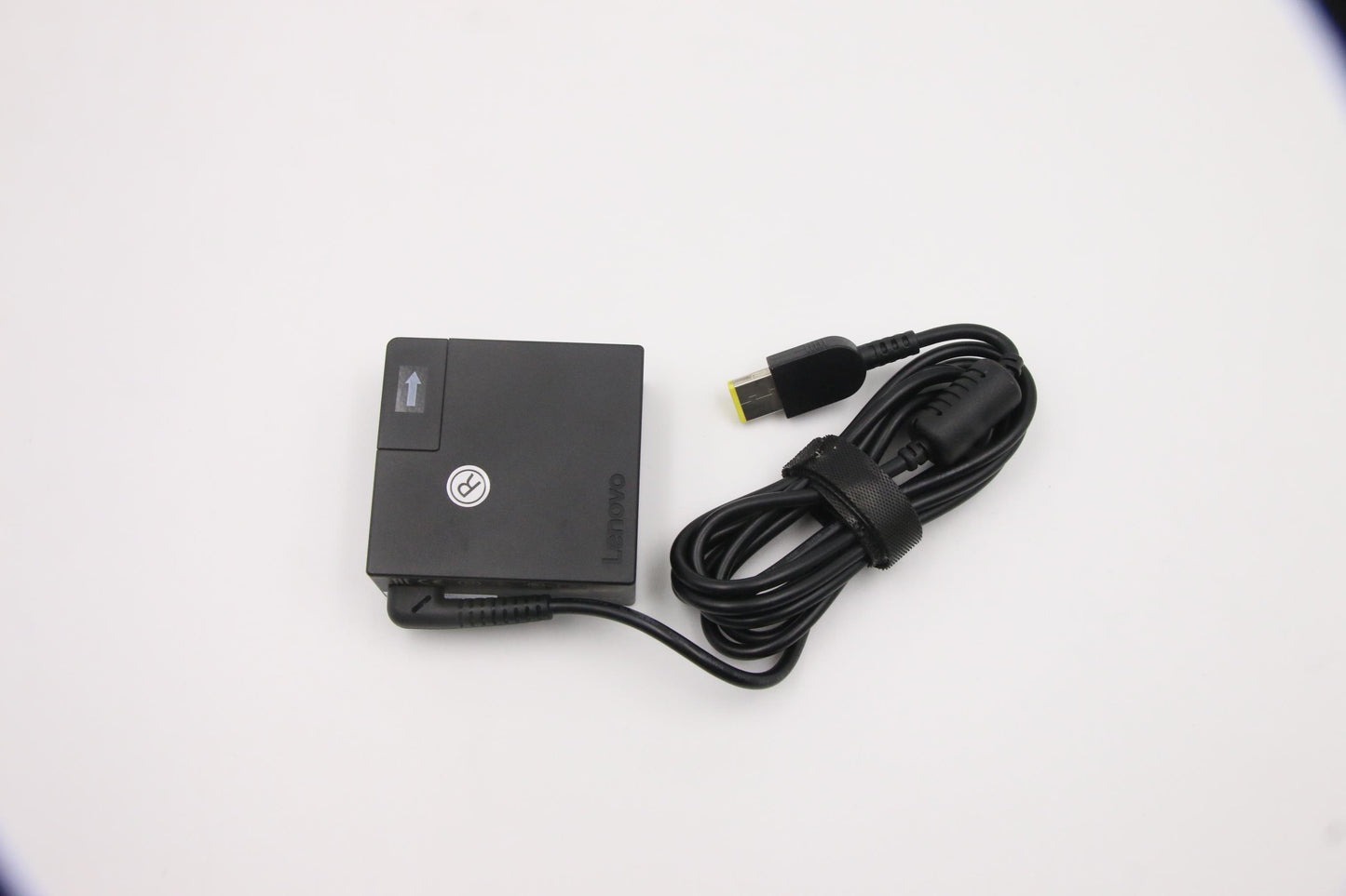 Lenovo Lenovo 65W Ac Travel Adapter W - 03X7429